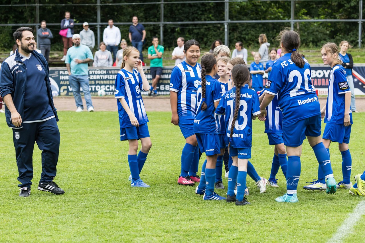 Bild 729 - Loewinnen Cup